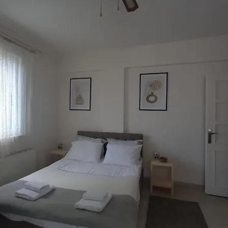 Tartaruga Boutique & Hotel 3*